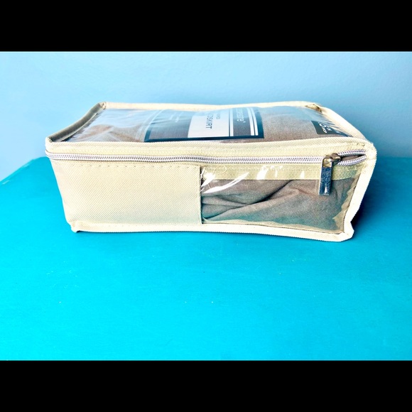 Linen Weave Twin BedSkirt , Gray 15 Inch Drop - Picture 5 of 6